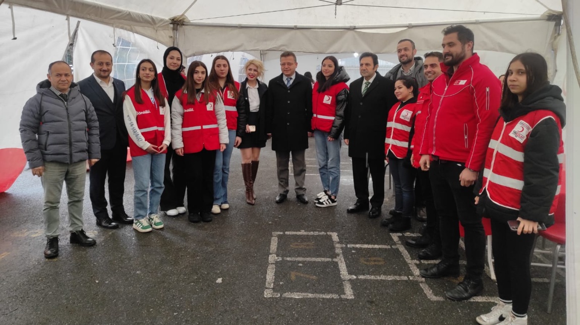 Kan Bağışı Organizasyonumuzu Zeytinburnu Kaymakamımız ve İlçe Milli Eğitim Müdürümüz Ziyaret Ettiler